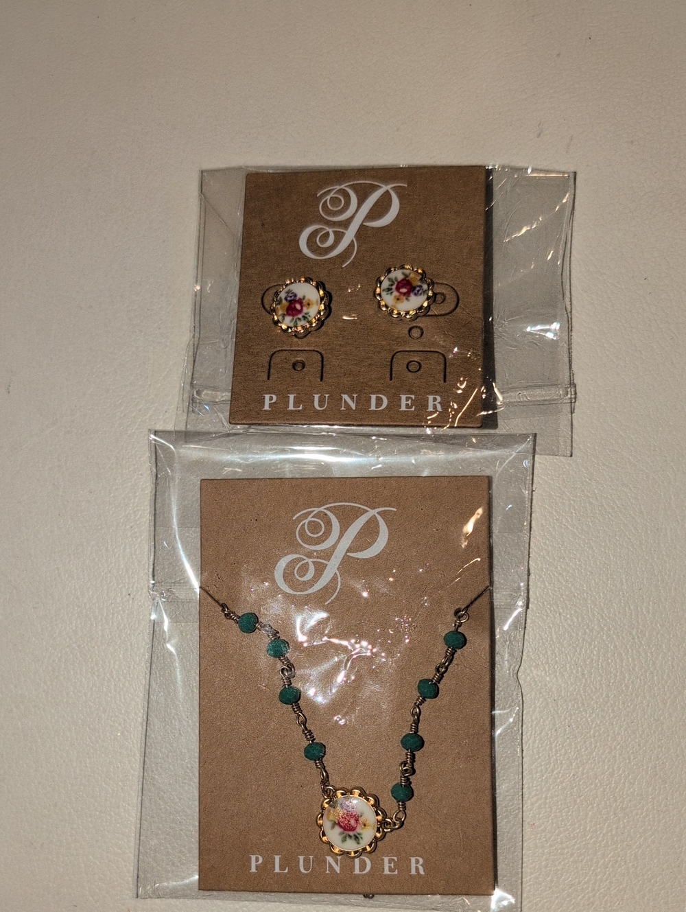 Plunder Teal Bead Necklace with Floral Porcelain Pendant and Matching Earrings